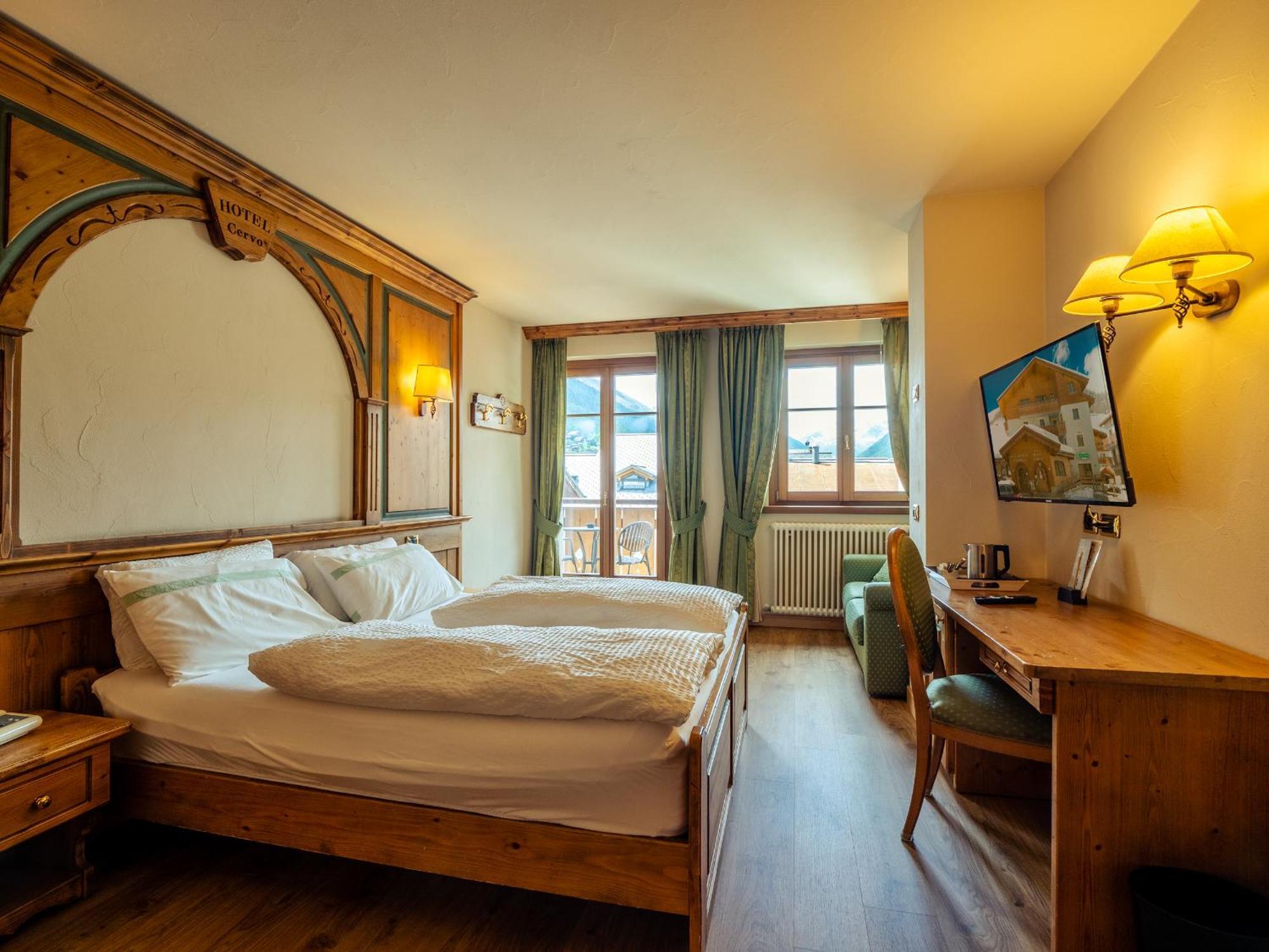 Hotel Cervo Livigno Exteriör bild