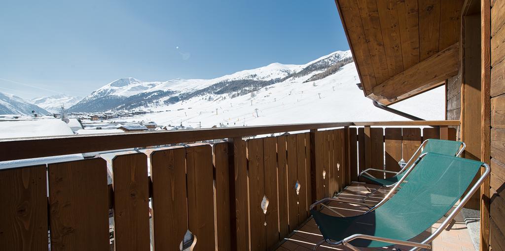 Hotel Cervo Livigno Exteriör bild
